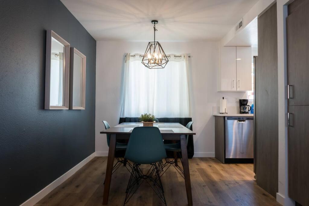Stylish 2 Bed 1 And Half Bath Apartment Near Sofi Stadium, Lax, Forum Инглвуд Экстерьер фото
