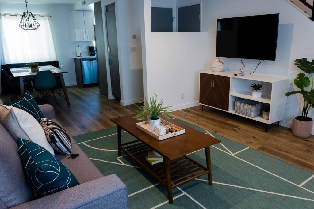 Stylish 2 Bed 1 And Half Bath Apartment Near Sofi Stadium, Lax, Forum Инглвуд Экстерьер фото